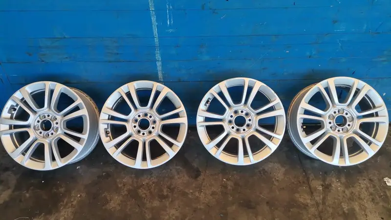 4 Cerchi in lega FIAT 500 L Serie (351_352) (12>) 735650723 Diesel 1600