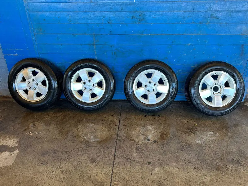 4 Cerchi in lega JEEP Grand Cherokee 2° Serie 5HB17TRMAA 5HB17TRMAA Diesel 2.7 (99>04)