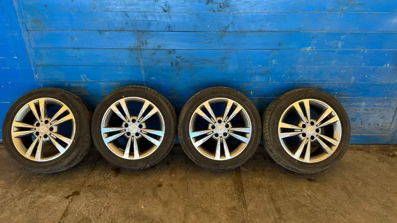 4 Cerchi in lega MERCEDES Classe E Berlina W212 A2124015602 Diesel 2.1
