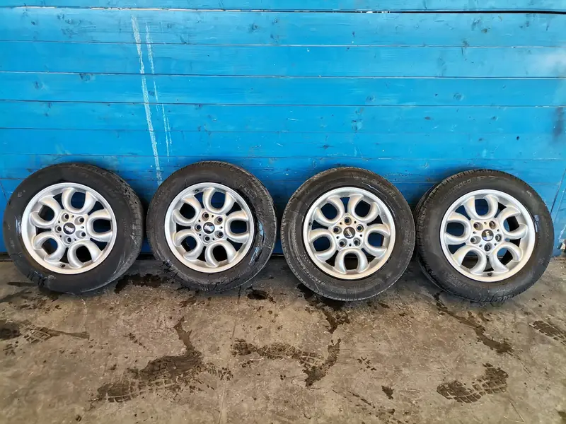 4 Cerchi in lega MINI Countryman S (10>) 9803725 9803725 Diesel 2000