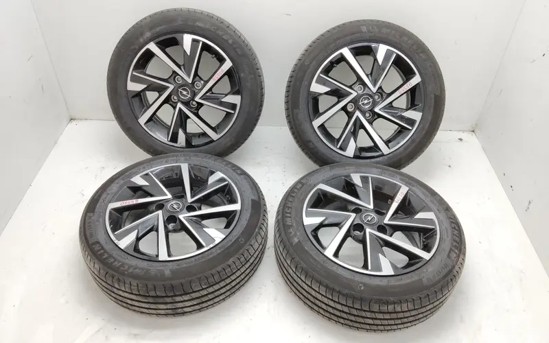 4 Cerchi in lega OPEL Corsa F Serie (19>) 9847228980 Benzina 1.2