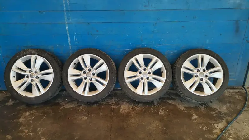 4 Cerchi in lega OPEL Meriva 3° Serie 13385456 13385456 Benzina 1400