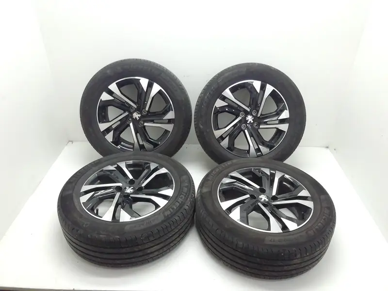 4 Cerchi in lega PEUGEOT 2008 Serie (19>) 9828106080 Diesel