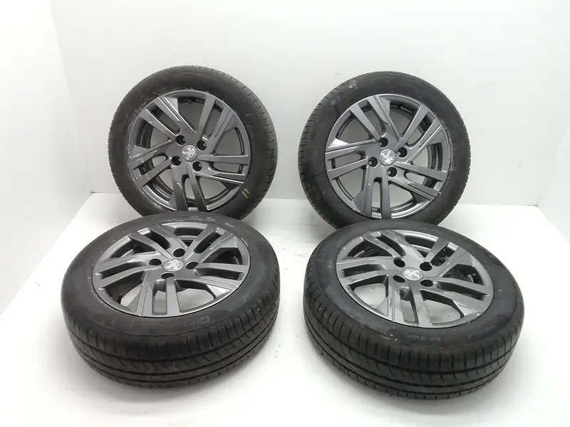 4 Cerchi in lega PEUGEOT 208 Serie (19>) 9825165280 Benzina 1200