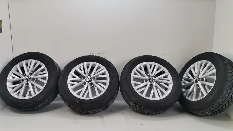 4 Cerchi in lega VOLKSWAGEN T-Roc Serie 2ga601025aa Benzina 1000 (17>21)