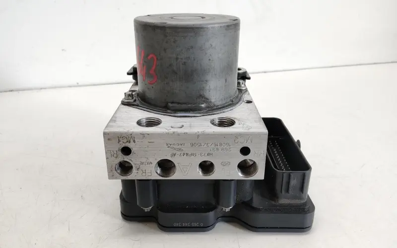 ABS JAGUAR XE Serie (X760) (15>) T2H21229 HX7314F447AF Diesel 2.0