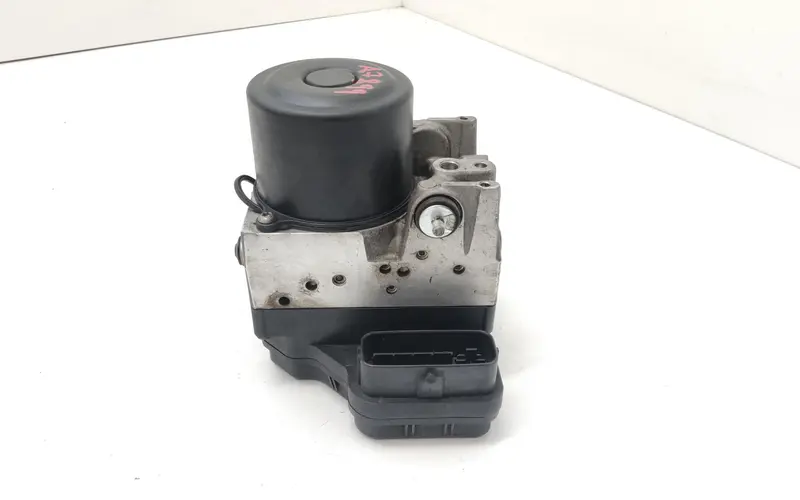 ABS TOYOTA Rav4 4° Serie 4405042230 4454042100 Diesel 2.2 (05>09)