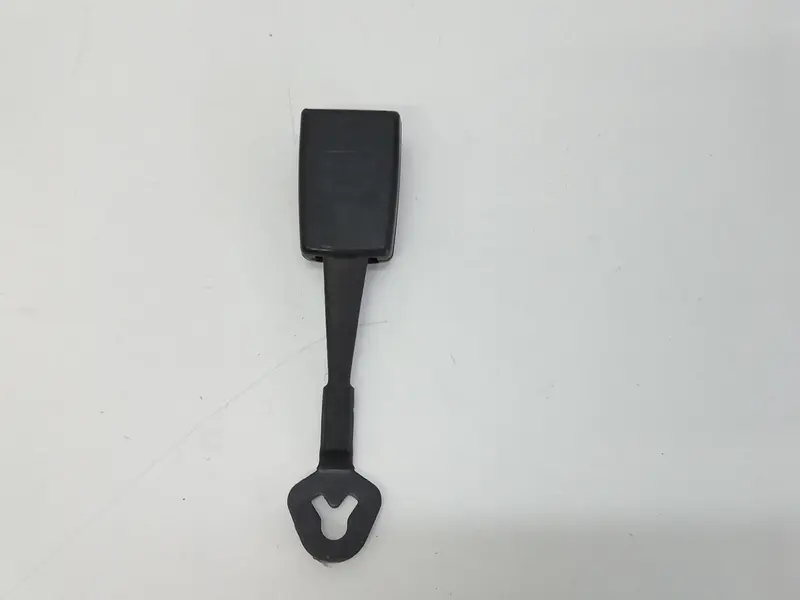 Aggancio cintura di sicurezza ant dx AUDI A4 Avant (8E) (00>04) 8E0857755C 8E0857755C Benzina (00>04)
