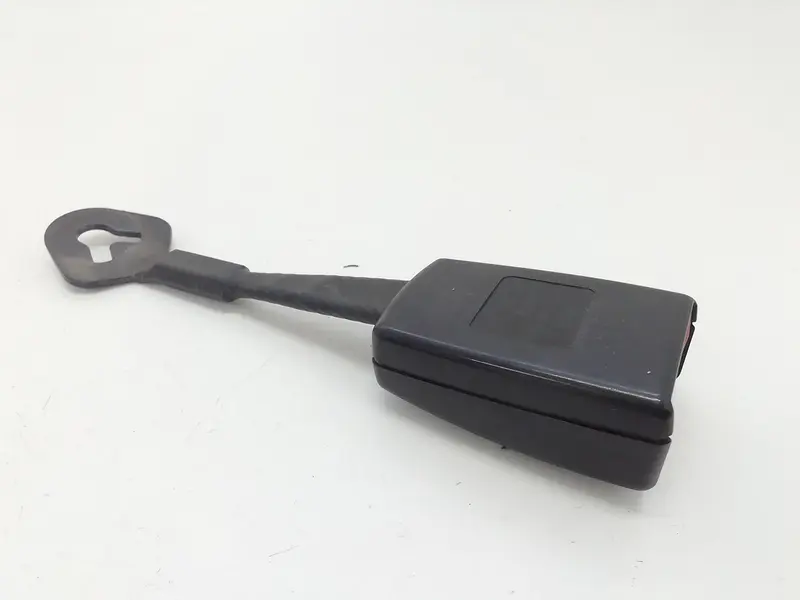 Aggancio cintura di sicurezza ant dx AUDI A4 Avant (8E) (00>04) 8E0857755C 8E0857755C Diesel 2500 (00>04)