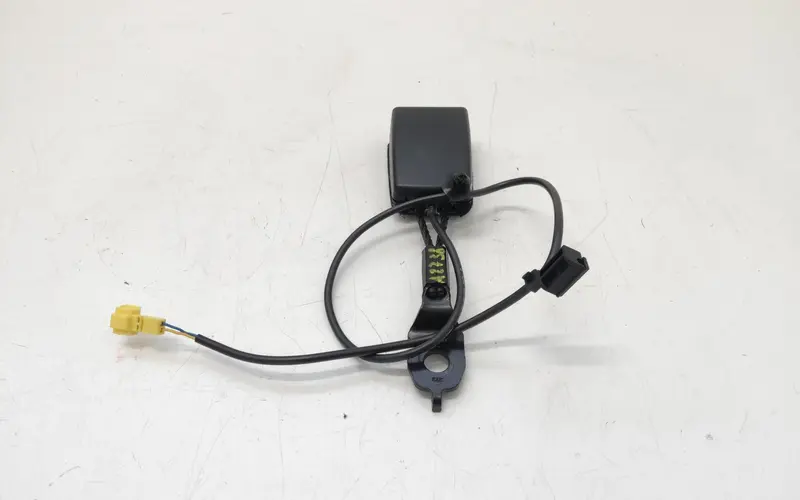 Aggancio cintura di sicurezza ant dx MERCEDES GLC Serie (W253) (15>) A2058600169 Benzina
