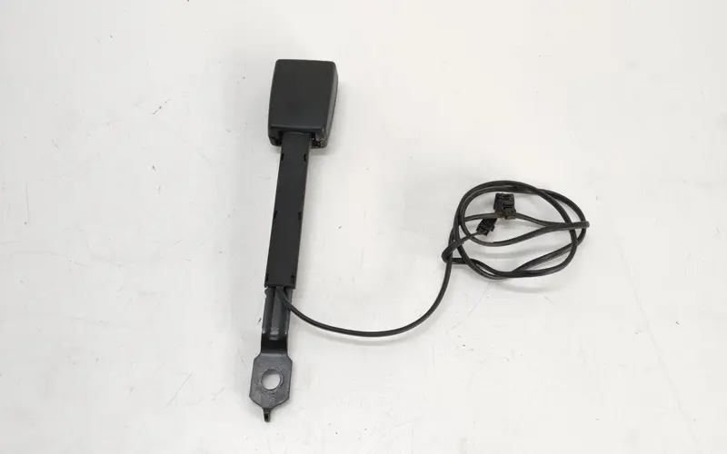 Aggancio cintura di sicurezza ant sx VOLKSWAGEN Tiguan 2° Serie 5N0857755D 5N0857755D Diesel 2.0 (11>15)