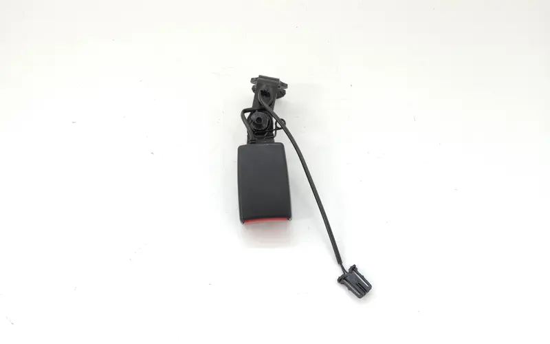 Aggancio cintura di sicurezza posteriore AUDI A1 Serie (8X1) (10>14) 8X0857739C 8X0857739 Diesel 1.6 (10>14)