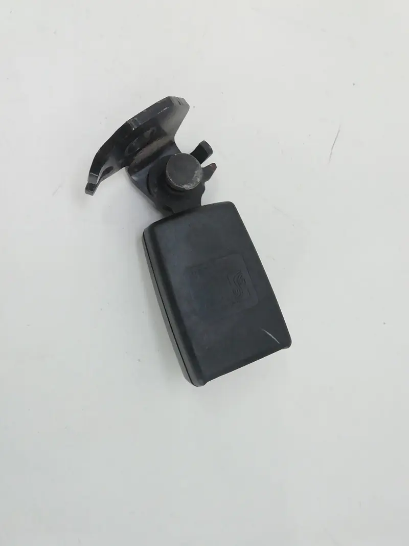 Aggancio cintura di sicurezza posteriore OPEL Corsa D 5P 2° Serie 13276908 616609200A Benzina 1200