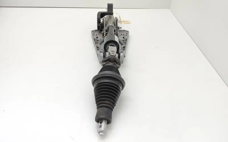 Albero dello sterzo MERCEDES Classe E Berlina W212 A2184600016 Diesel 2.1