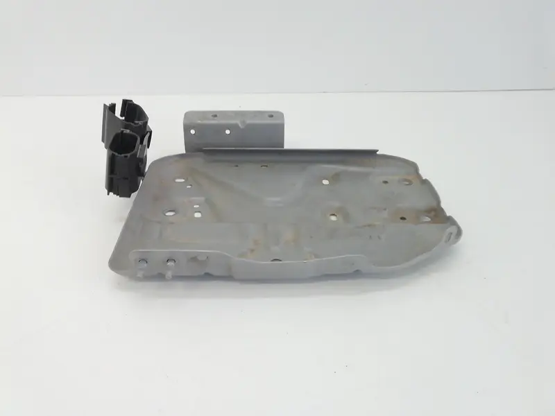 Alloggio Batteria NISSAN Micra 7° Serie Benzina 1200 (10>16)