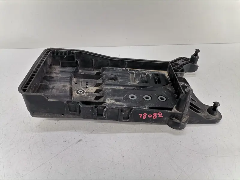 Alloggio Batteria VOLKSWAGEN Tiguan Serie 5QF915321C Benzina