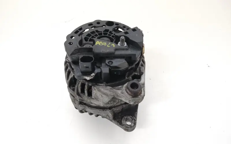 Alternatore AUDI A6 Avant Serie C5 (4B5) (97>04) 059903015G 0986044330 Benzina (97>04)