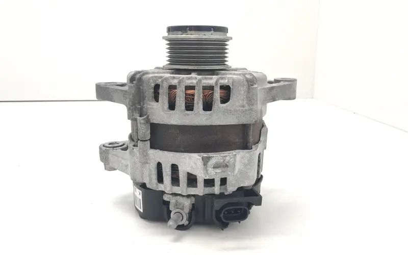 Alternatore KIA Rio Serie (17>) 3730003BA5 2712186 Bifuel/Gas 1.2