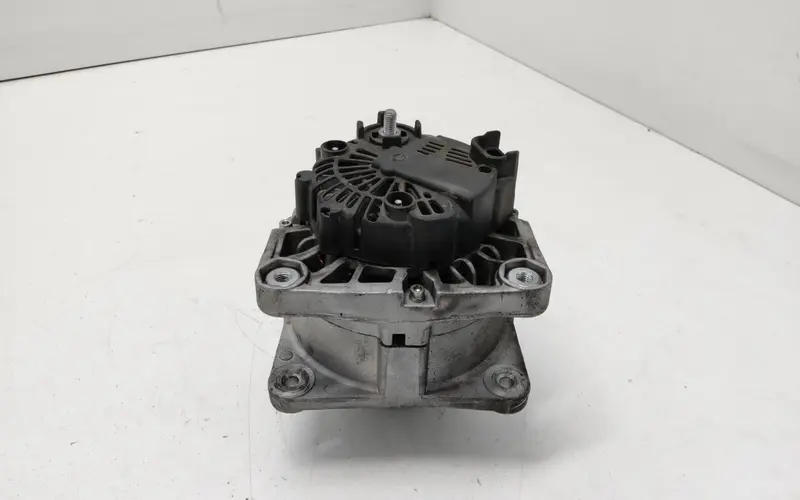 Alternatore RENAULT Megane ll Serie (06>08) 8200660034 8200660034 Diesel 1.5 (06>08)