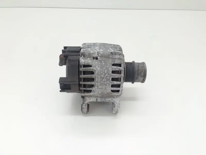 Alternatore VOLKSWAGEN Golf 7 Berlina (12>) 04E903015G 04E903015 Benzina 1400