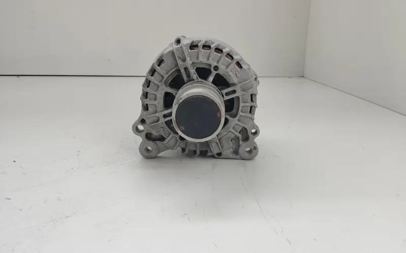 Alternatore VOLKSWAGEN T-Roc Serie 05E903026Q 05E903026Q Benzina 1.0 (17>21)