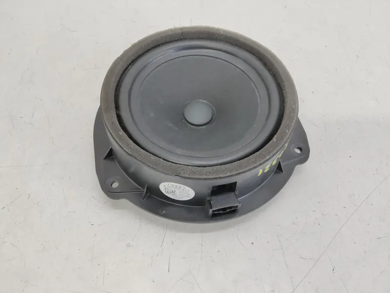 Altoparlante AUDI Q3 Sportback Serie (F3N) (19>) 83A035411 83A035411 Diesel 2000