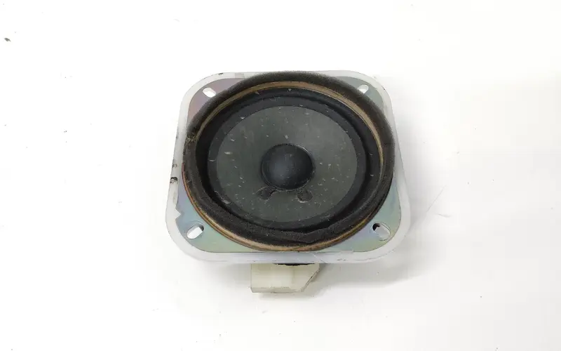 Altoparlante MAZDA BT-50 Serie (2006-) UR6366960 Diesel 2.5