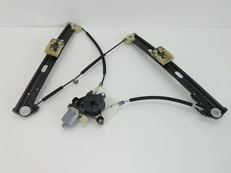 Alzacristallo elettrico ant. DX passeggero VOLKSWAGEN T-Roc Serie 2GA837462F Benzina 1000 (17>21)