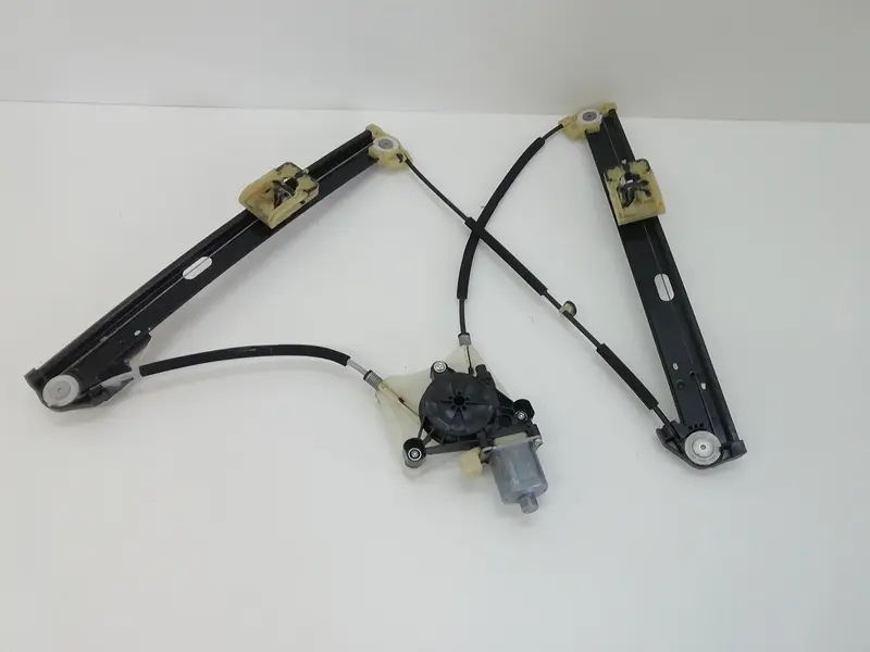 Alzacristallo elettrico ant. SX VOLKSWAGEN T-Roc Serie 2GA837462F Benzina 1000 (17>21)