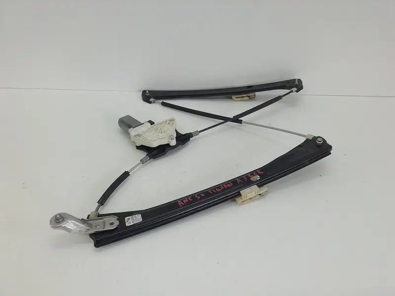 Alzacristallo elettrico ant. SX VOLKSWAGEN Tiguan Serie 5Q4959802B Diesel 2000