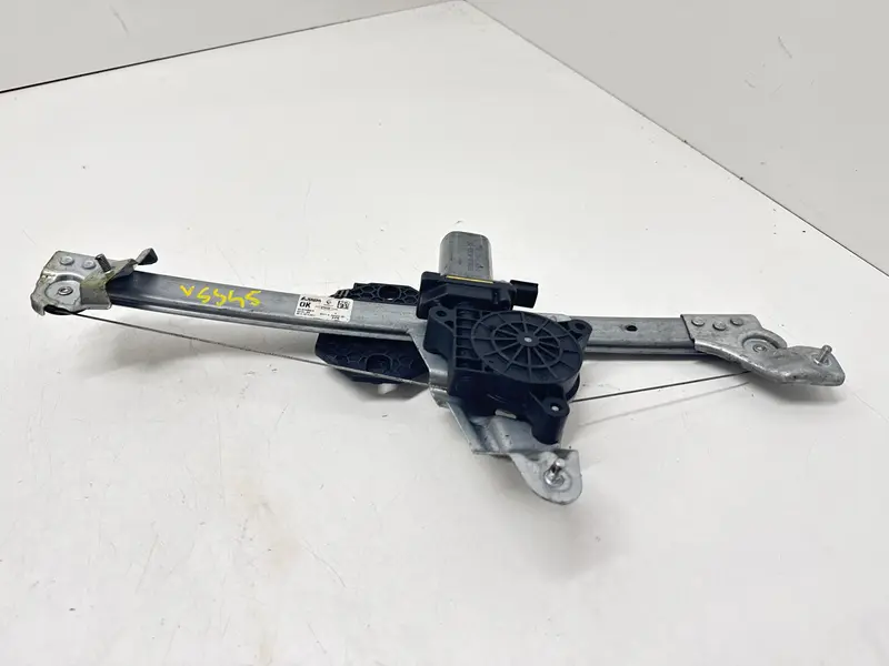 Alzacristallo elettrico post. DX DACIA Sandero Serie STEPWAY 827206057R 827208057R Diesel 1.5 (12>21)