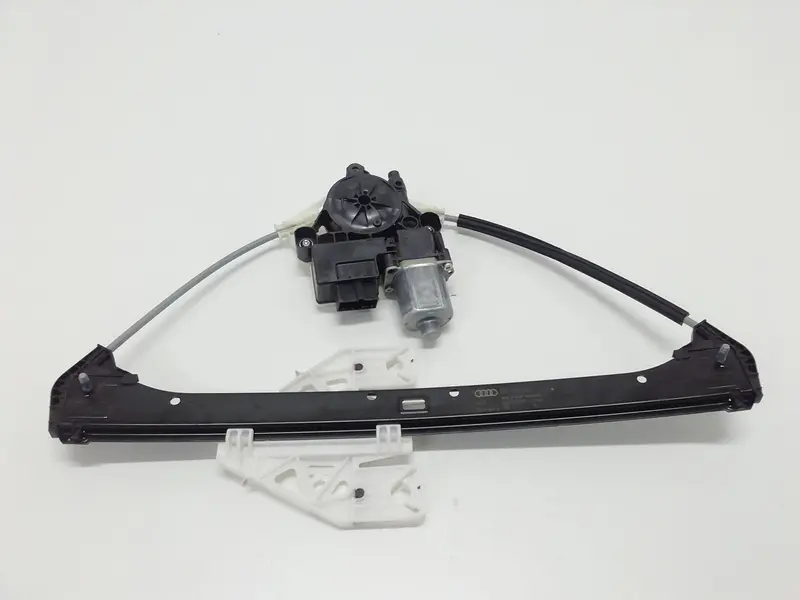 Alzacristallo elettrico post. DX pass. AUDI A3 Serie (8V1) (12>18) 8V4839462 Diesel 1600 (12>18)
