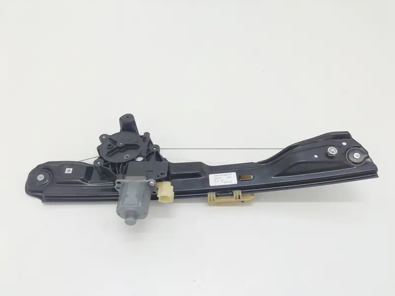 Alzacristallo elettrico post. DX pass. FORD EcoSport Serie (15>) GN15-A27000-F Benzina