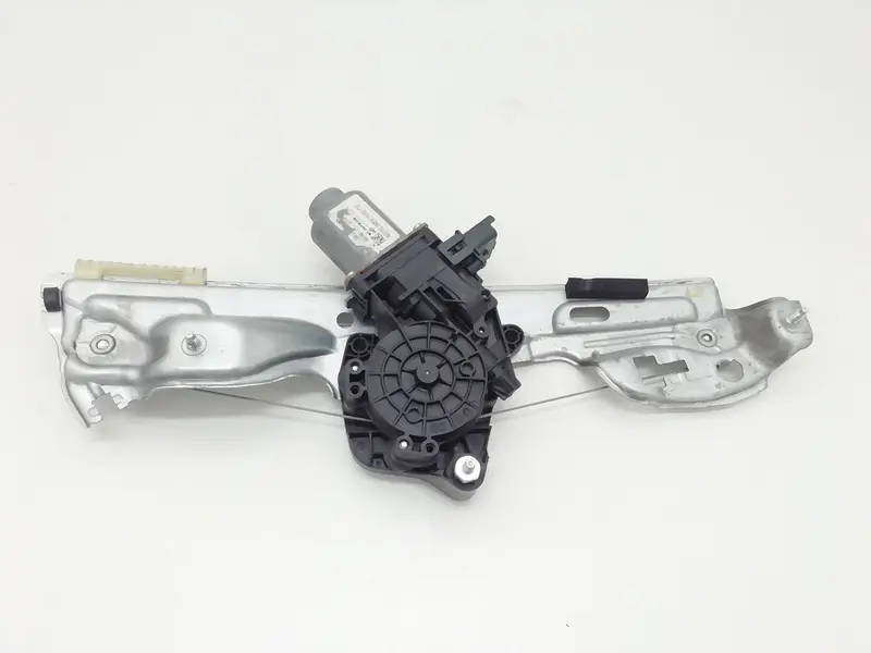 Alzacristallo elettrico post. DX pass. RENAULT Megane Serie (15>) 827204587R Diesel 1500