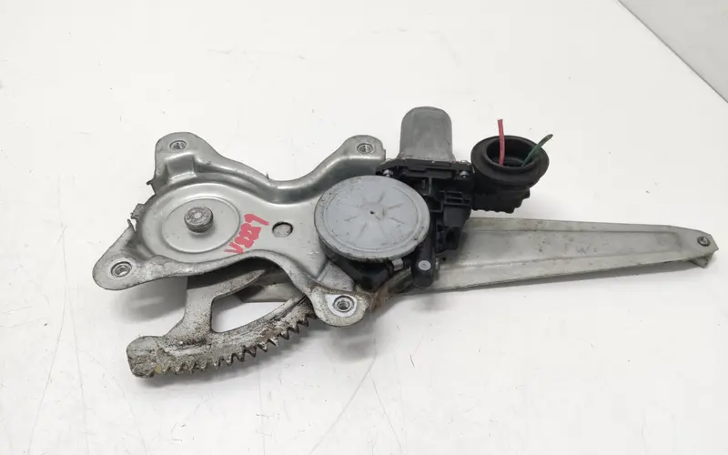 Alzacristallo elettrico post. DX TOYOTA Rav4 4° Serie 8572035140 Diesel 2.2 (05>09)