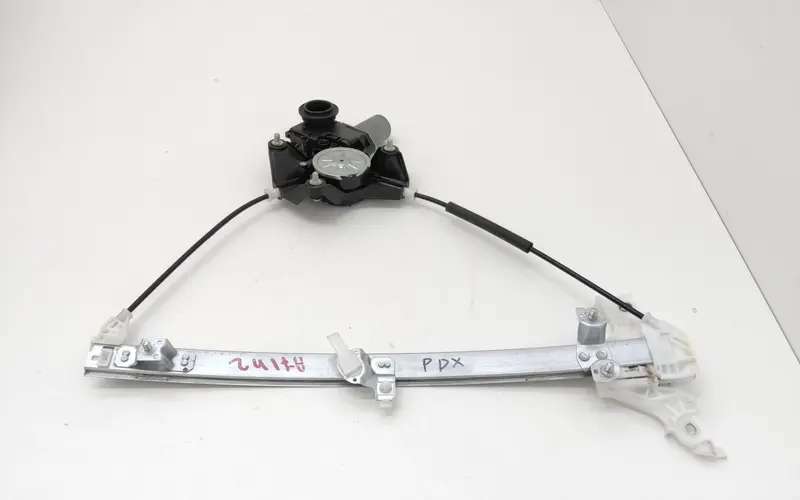 Alzacristallo elettrico post. DX TOYOTA Yaris Cross Serie (20>) 698300D440 85710-0D550 Benzina 1.5