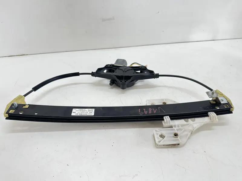 Alzacristallo elettrico post. SX AUDI A4 Allroad Serie B9 (8WH) (16>20) 8W0839461,8W0959811 8W0839461 Diesel 2.0 (16>20)
