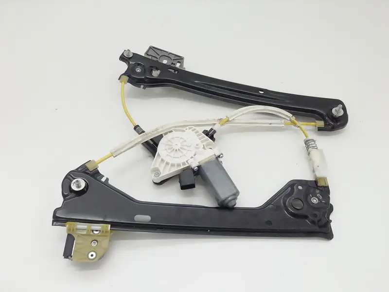 Alzacristallo elettrico post. SX guida MERCEDES CLA Serie (13>) A61041-112 Diesel 2200