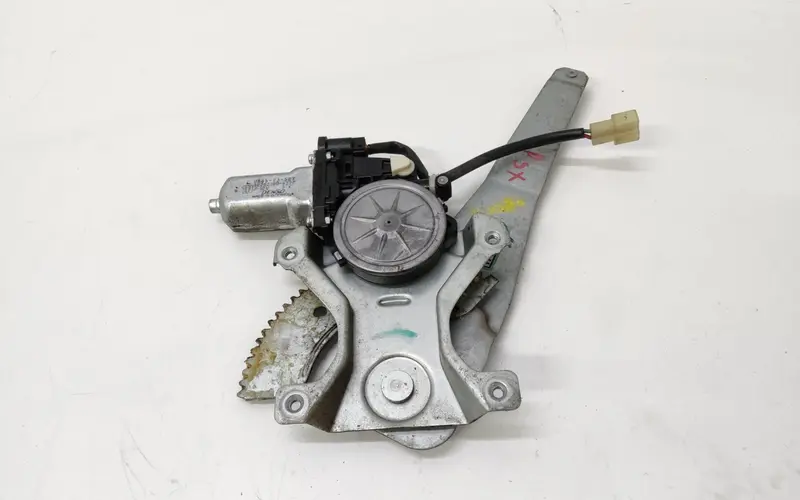 Alzacristallo elettrico post. SX MAZDA BT-50 Serie (2006-) UR657358X Diesel 2.5