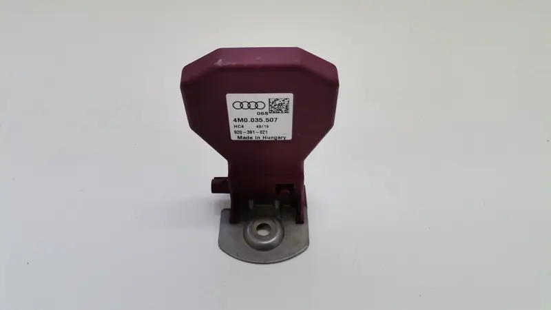 Amplificatore Antenna AUDI Q3 Sportback Serie (F3N) (19>) 4m0035507 Diesel 2000