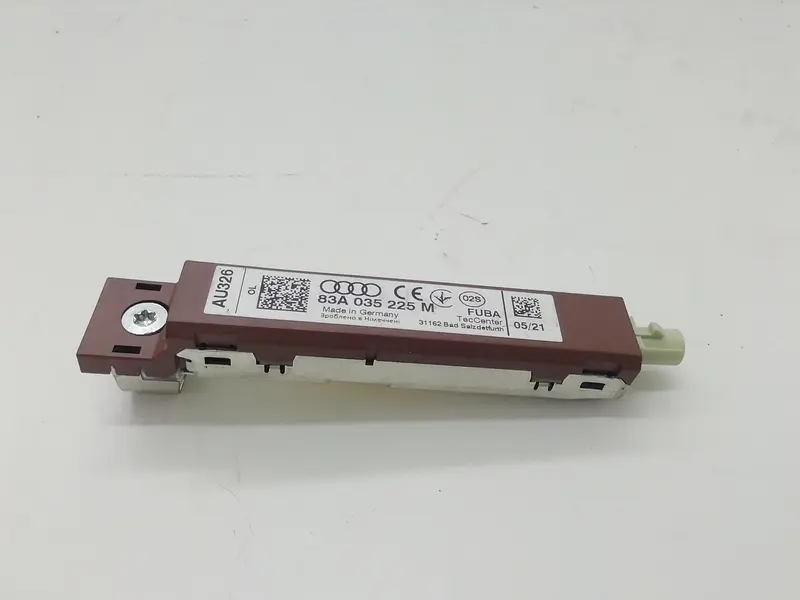 Amplificatore Antenna AUDI Q3 Sportback Serie (F3N) (19>) 83A035225M Diesel 2000