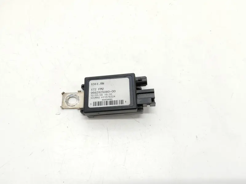 Amplificatore Antenna CITROEN C5 Station Wagon (08>18) 9662924988 Diesel 2.0 (08>18)