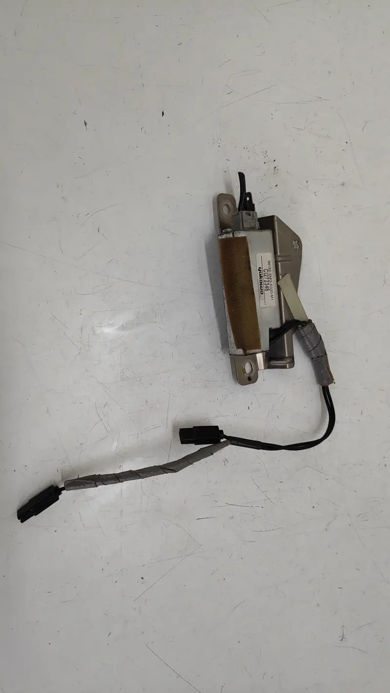 Amplificatore Antenna HONDA Civic Berlina 5P (06>11) 39155-smg-e020-m1 Benzina 1400 (06>11)