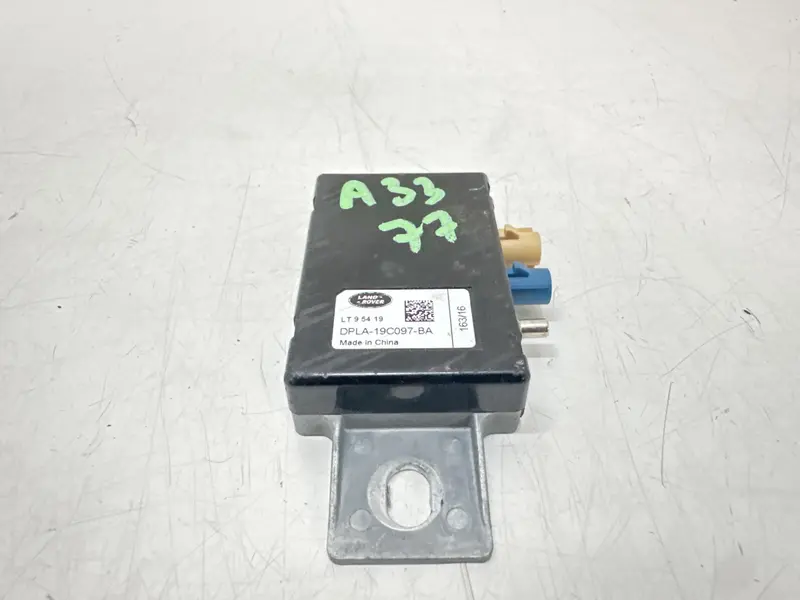 Amplificatore Antenna JAGUAR F-Pace Serie (16>20) DPLA19C097BA DPLA19C097BA Benzina (16>20)