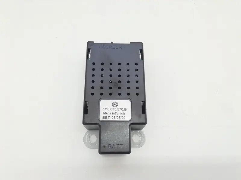 Amplificatore Antenna VOLKSWAGEN Golf 6 Berlina (08>12) 5M0035570B Diesel 2000 (08>12)