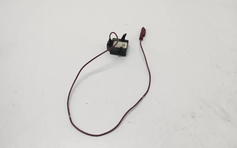 Antenna GPS MERCEDES Classe A Serie (W177) (18>) A1779050701 Benzina