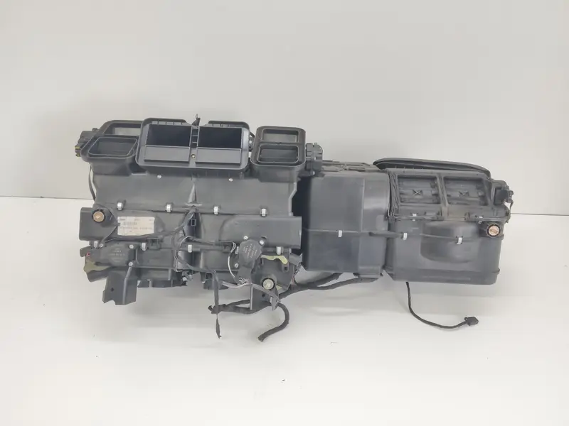 Apparato di Riscaldamento MERCEDES Classe E Berlina W211 (02>07) A2118300162 A2118300462 Diesel 2.7 (02>07)