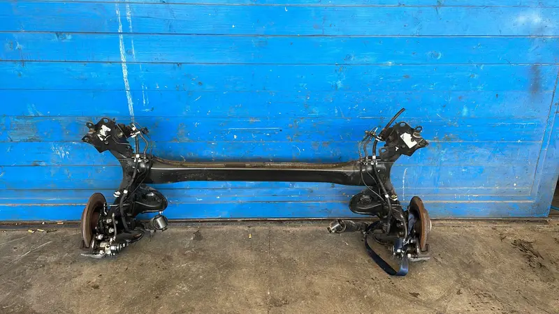 Assale posteriore RENAULT Grand Scenic Serie (11>) Diesel 1500 (09>16)