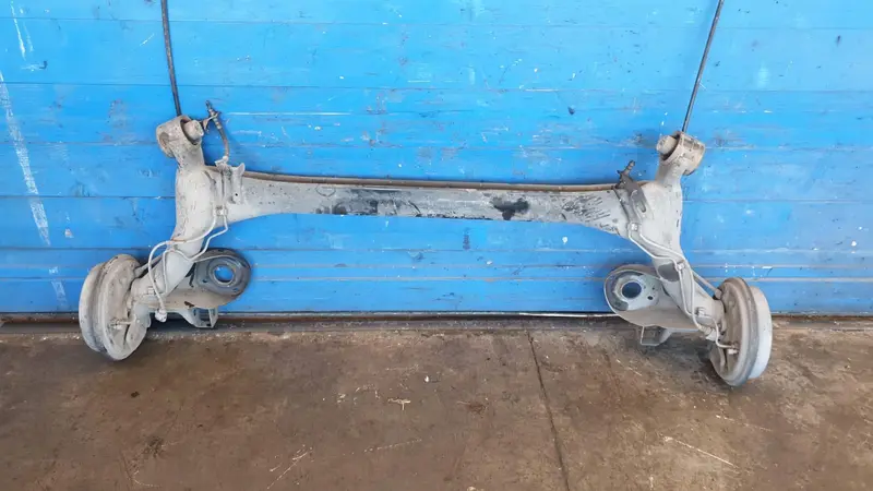 Assale posteriore VOLKSWAGEN Polo 5° Serie Diesel 1200 (09>17)