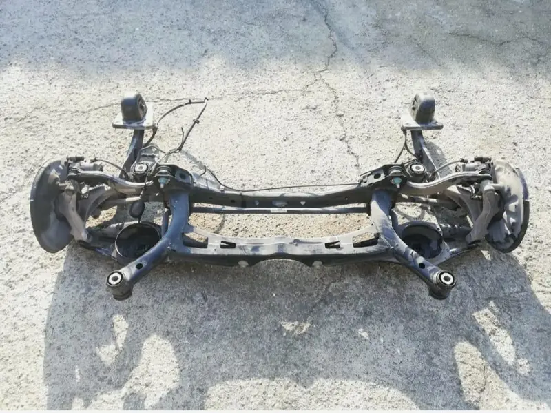 Assale posteriore VOLKSWAGEN Tiguan Serie 5q0511305ba  Diesel 1600